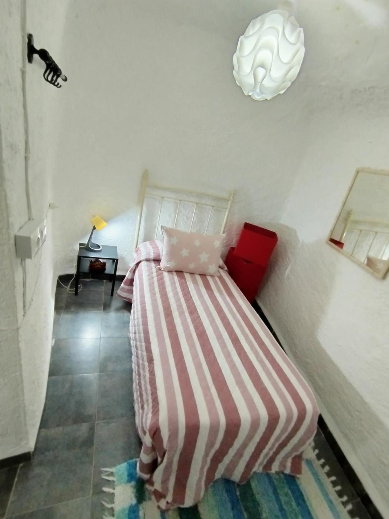 Villa Cueva La Loli Guadix Exterior foto